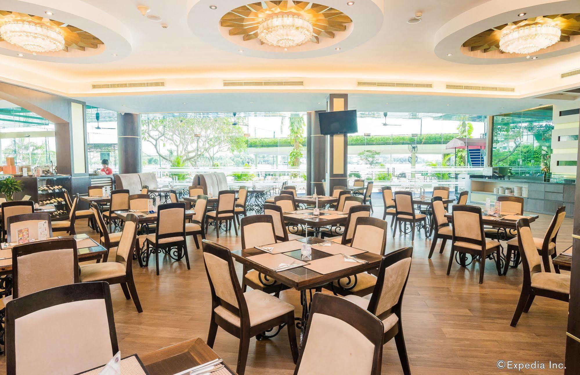 The Hanoi Club Hotel & Residences Eksteriør bilde